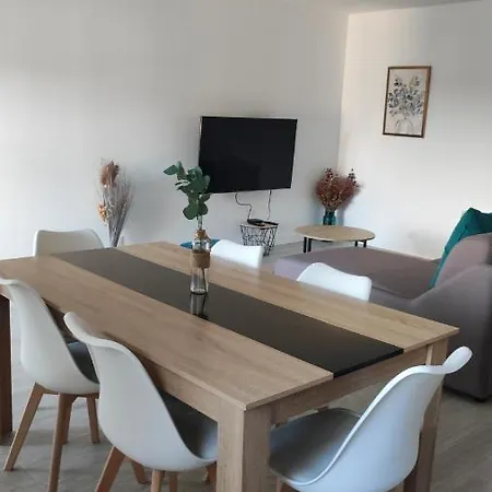 Apartment Calypso- Grand T3 70 M2 - Arrivee Autonome - Parking Prive Gratuit Melun